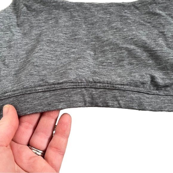 GapFit Breathe Respirant Low Support Grey Strappy Sports Bra Size Large - Picture 3 of 5